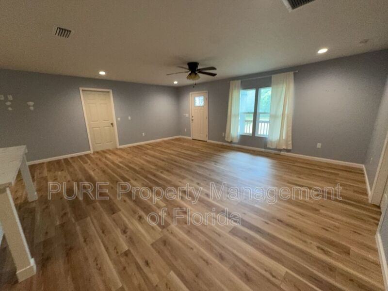 11330 Ne 66th Ln - Photo 6 of 50