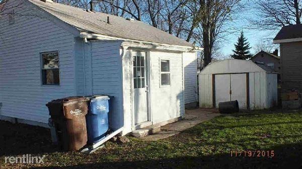 4387 Ave B - Photo 2 of 10