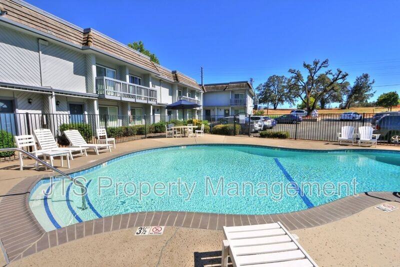 2515 Merrychase Dr #S - Photo 2 of 44