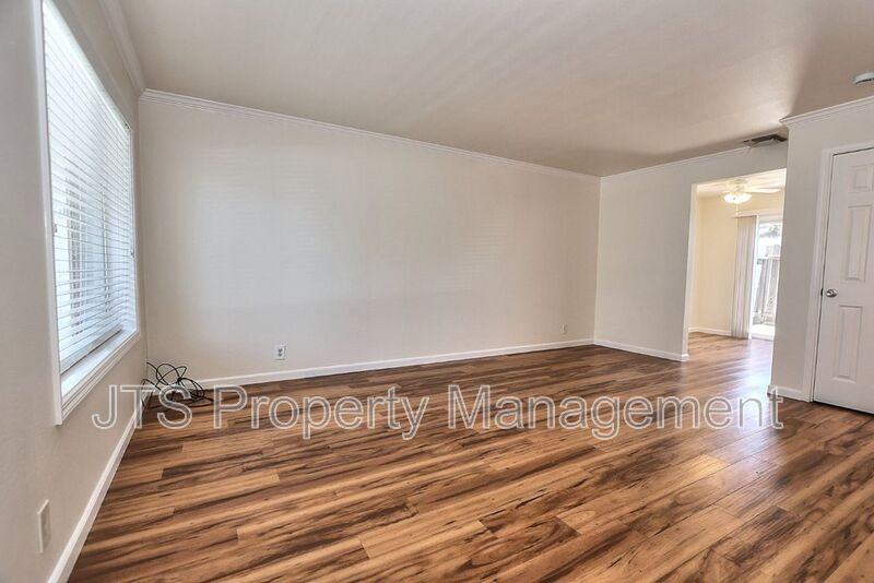 2515 Merrychase Dr #S - Photo 5 of 44