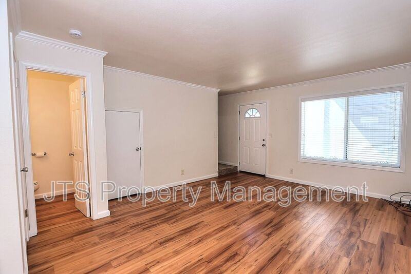 2515 Merrychase Dr #S - Photo 7 of 44