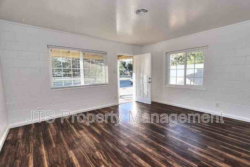5912 21st Ave - Photo 4 of 27