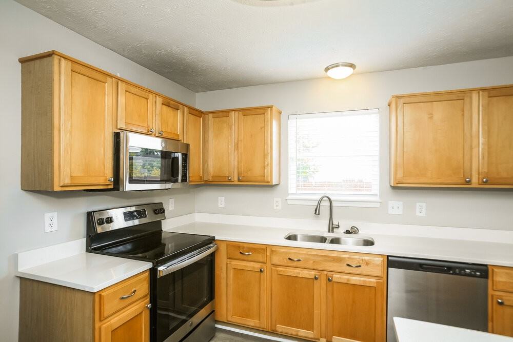 6629 Crestwell Ln - Photo 7 of 17