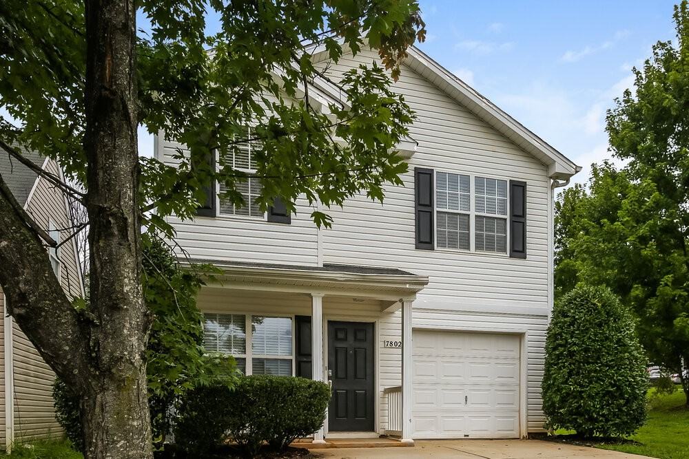 7802 Mcgarry Trl - Photo 4 of 17