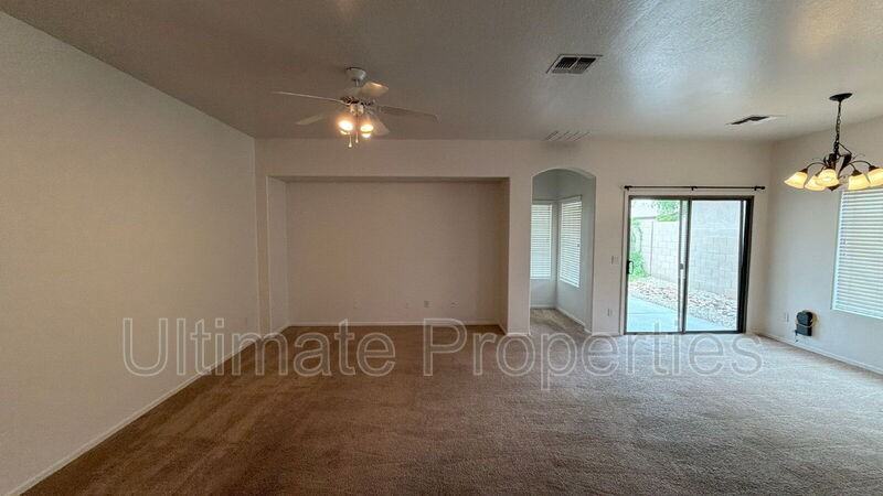 13849 W Maui Ln - Photo 6 of 11