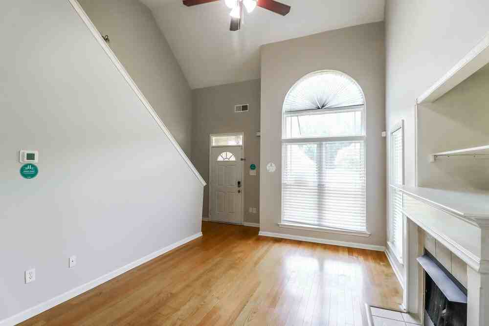 15 Cypress Grove Cv - Photo 5 of 17