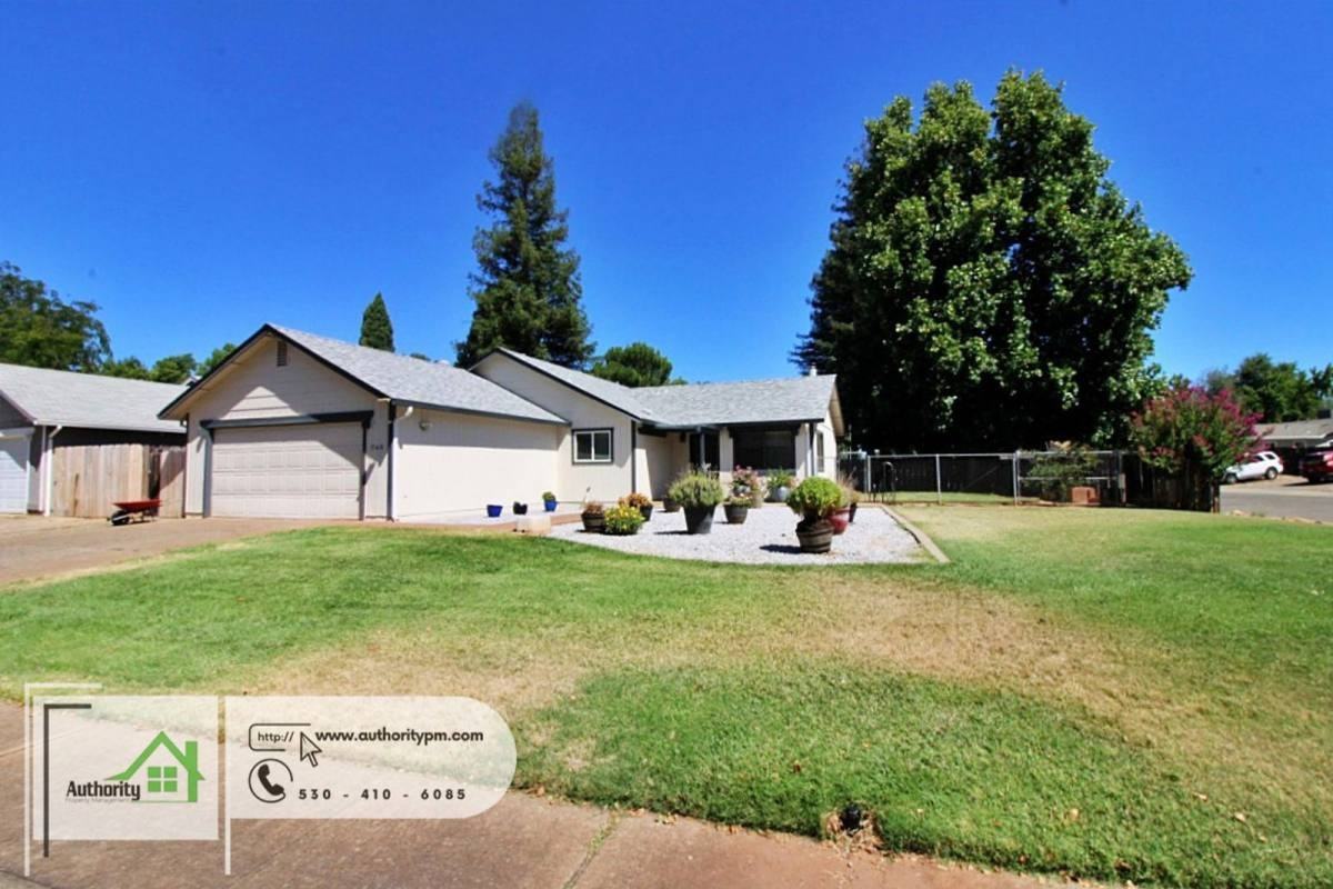 1748 Galaxy Way - Photo 2 of 10