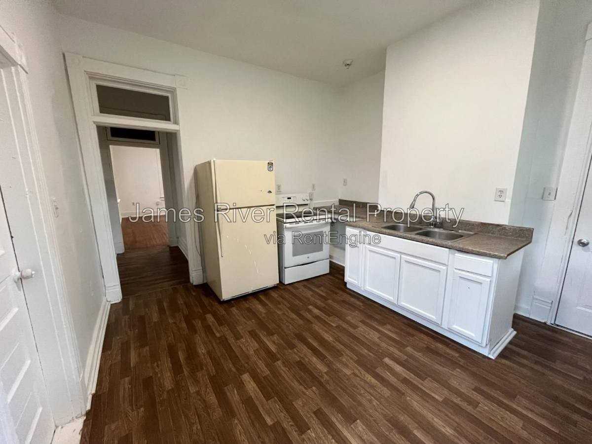 1601 Union St - Photo 3 of 10