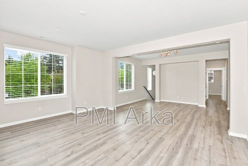 7423 Better Way Se #105 - Photo 3 of 15