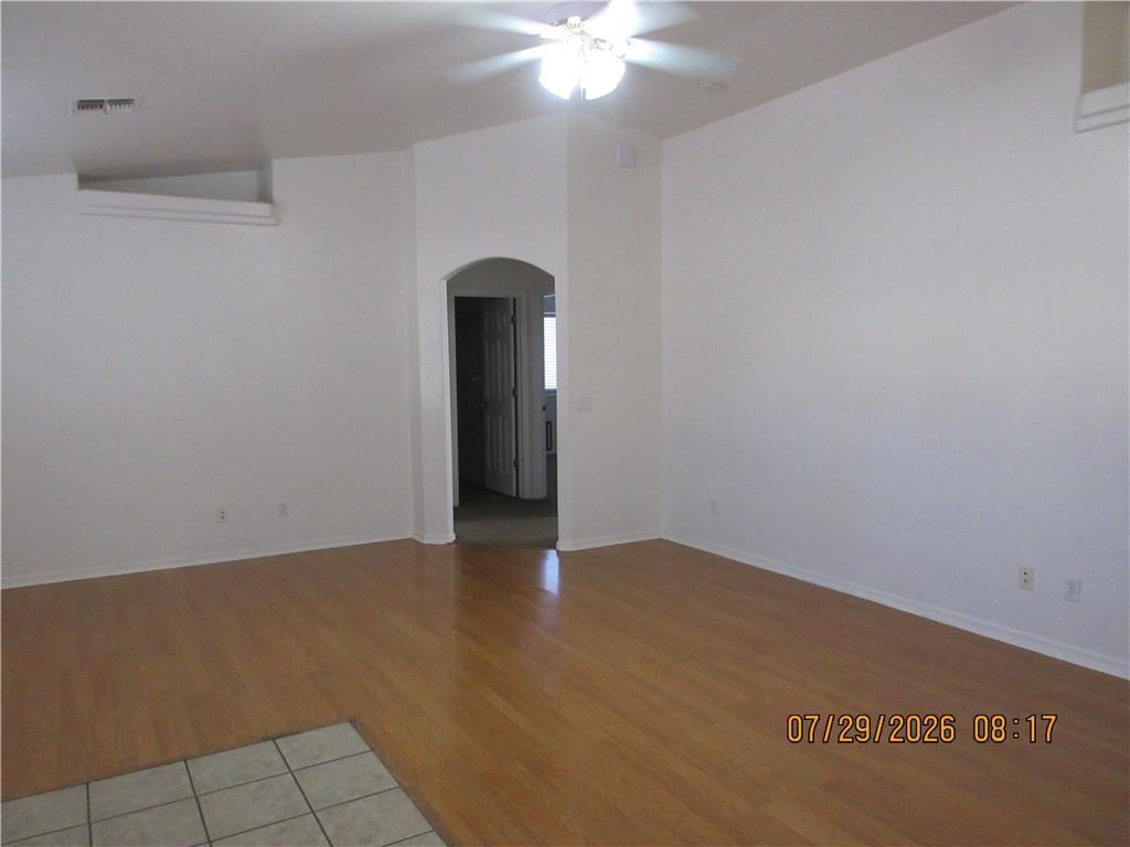 2803 Wallapai Ave - Photo 2 of 12