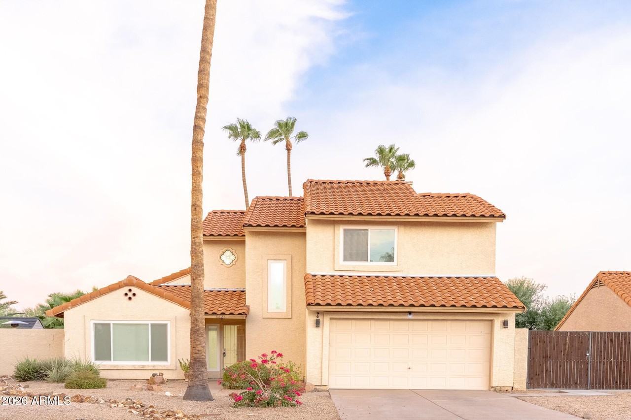 5625 E Tierra Buena Ln - Photo 2 of 40