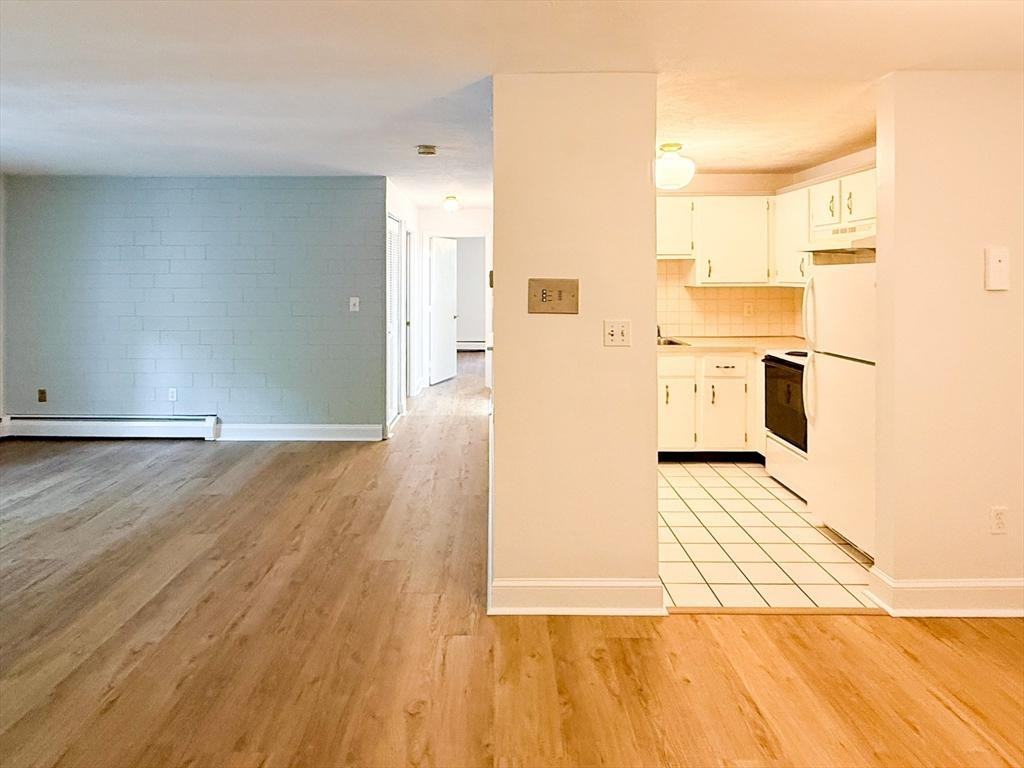 599 Old West Central St #D11 - Photo 2 of 30