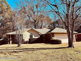 543 Traceview Rd - Photo 1 of 1