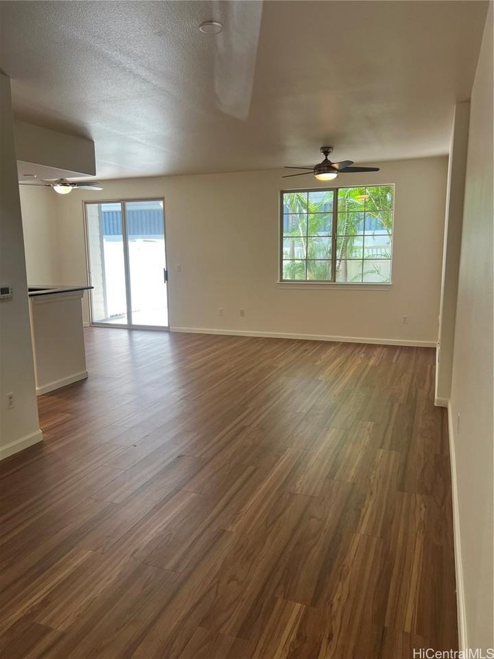 7012 Hawaii Kai Dr #1001 - Photo 2 of 15