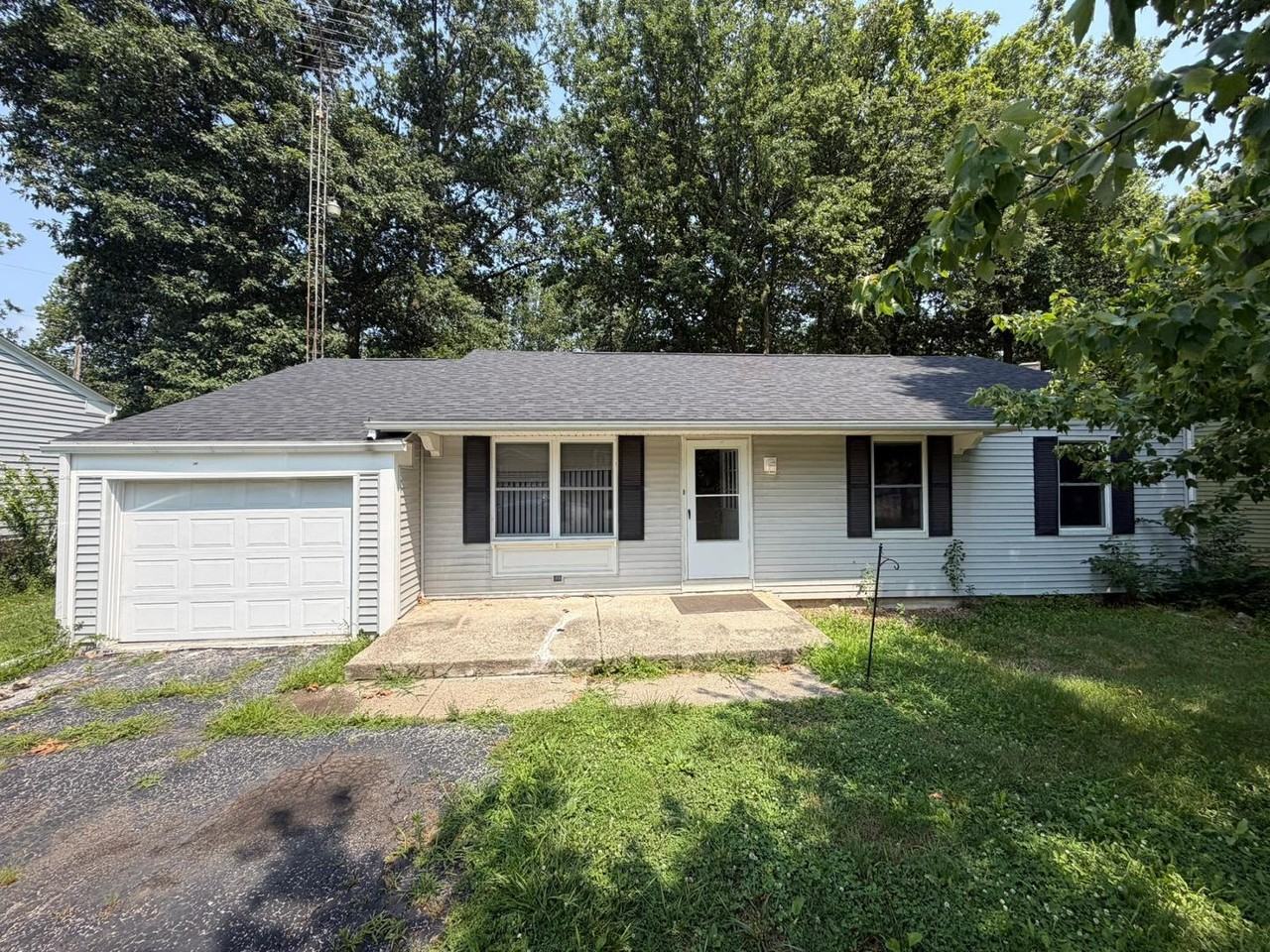3781 Cherry Hill Ct - Photo 2 of 15