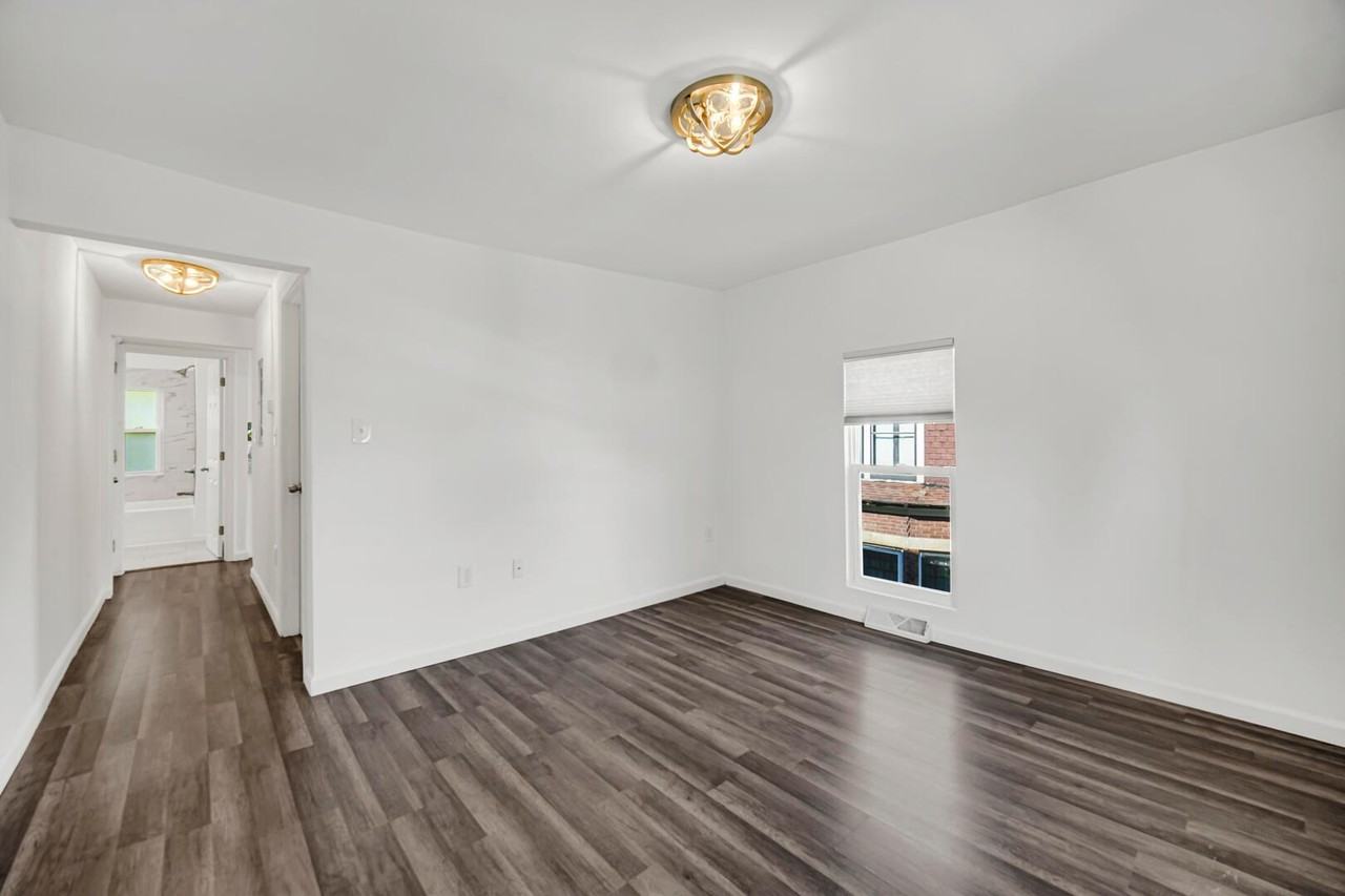 204 Brown St #2 - Photo 7 of 16