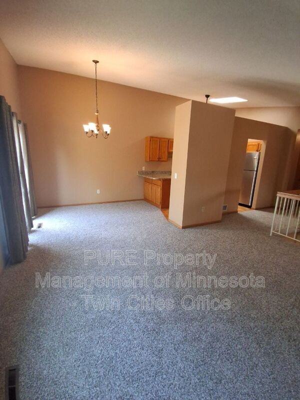 3299 Juliet Dr - Photo 4 of 23
