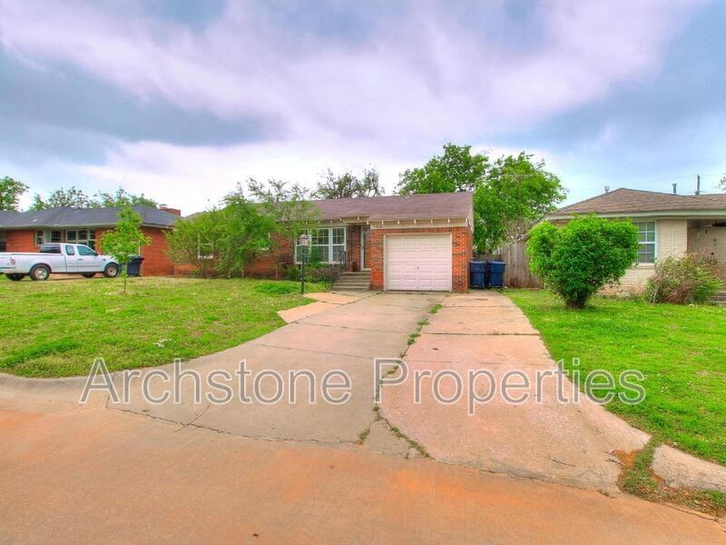 1614 Sw 41st St - Photo 2 of 20