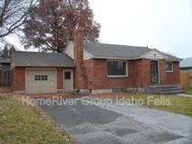 320 2nd St #2 - Photo 1 of 1