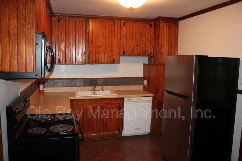 855 Azalea Rd - Photo 4 of 12
