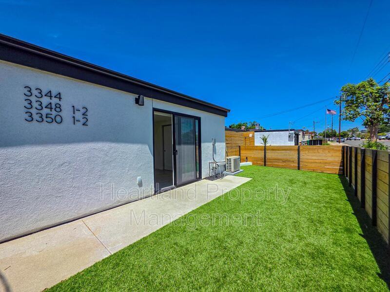 3344 Lockwood Dr