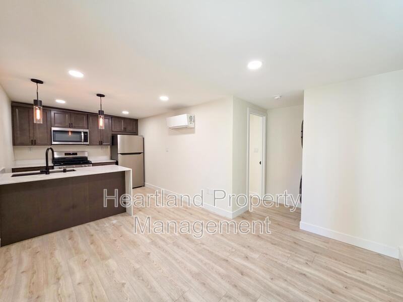 3344 Lockwood Dr - Photo 2 of 6