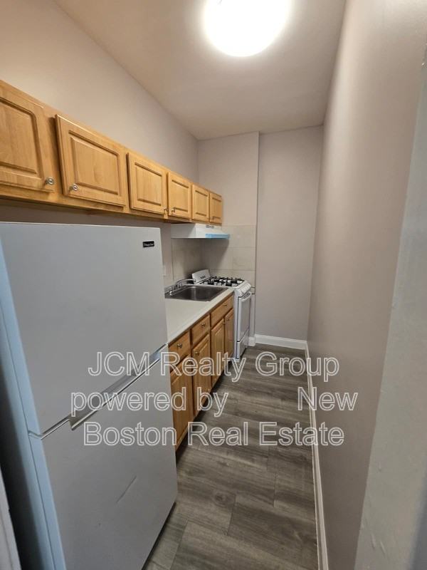 124 Central Ave - Photo 2 of 16