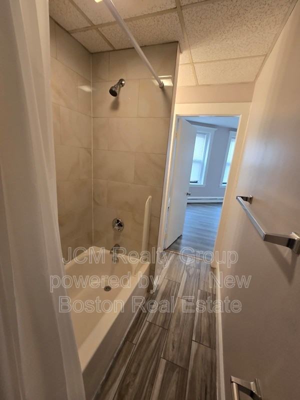 124 Central Ave - Photo 5 of 16