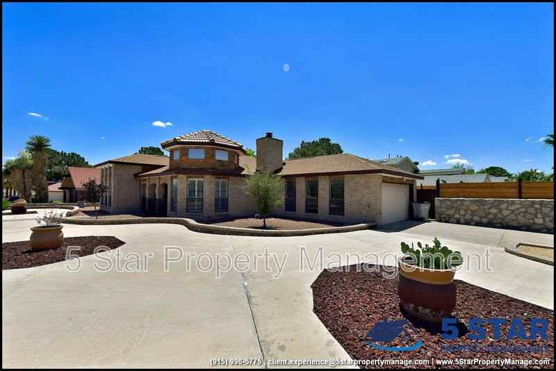 11620 Laura Marie Dr - Photo 3 of 46