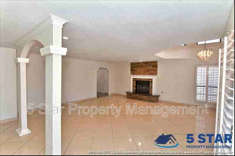 11620 Laura Marie Dr - Photo 6 of 46