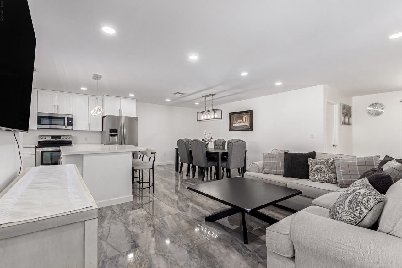 1853 W Plata Ave - Photo 6 of 24