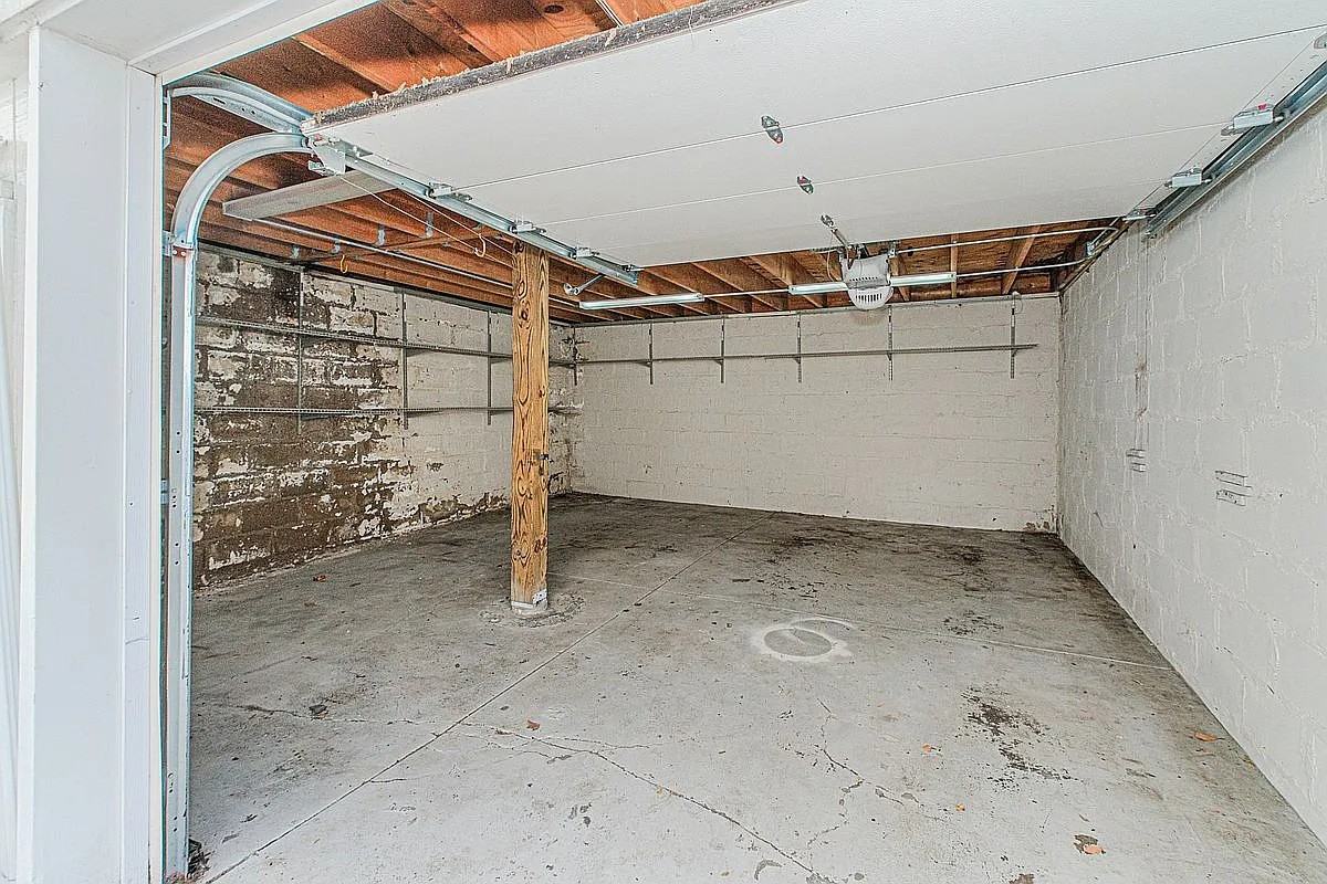 984 77th St #1 - Photo 3 of 23