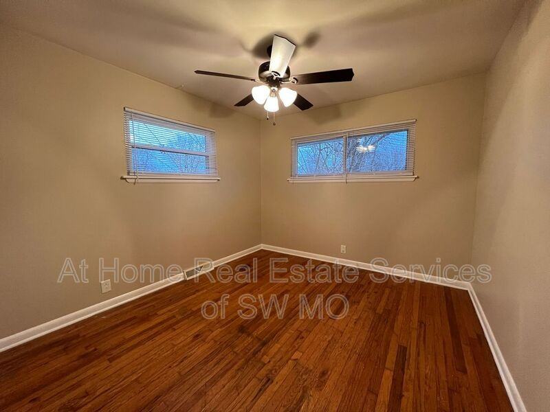 116 E Anderson St - Photo 7 of 8