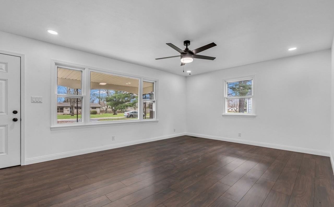 3448 Rost Dr - Photo 3 of 32