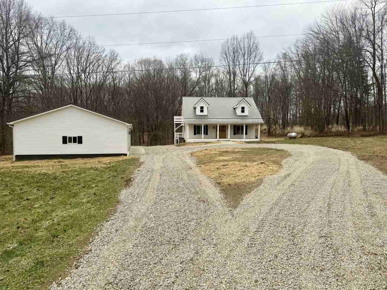 2644 Perry Ridge Rd - Photo 3 of 24