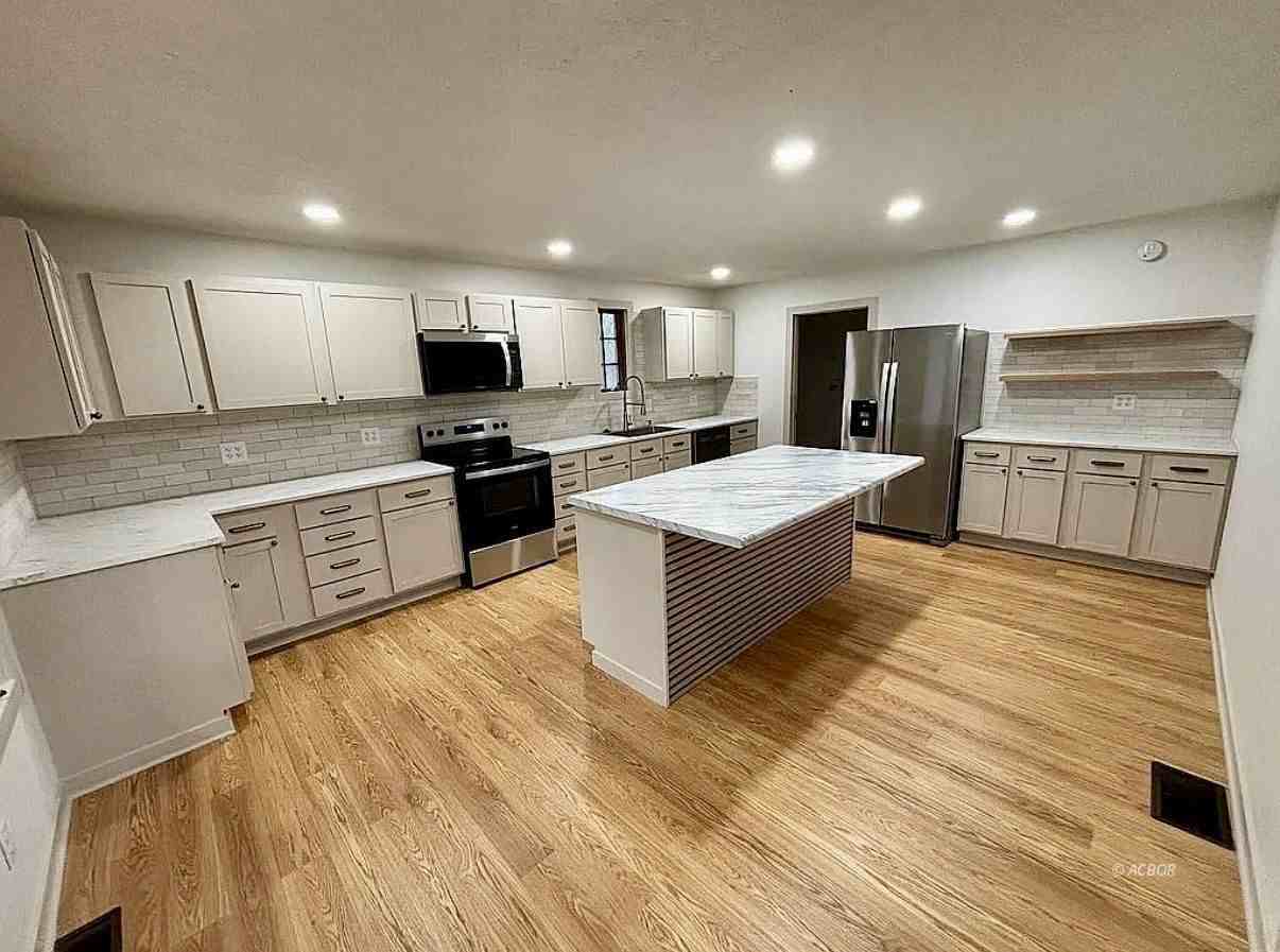 2644 Perry Ridge Rd - Photo 7 of 24