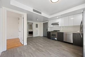 featured image of 121 Portland St #605