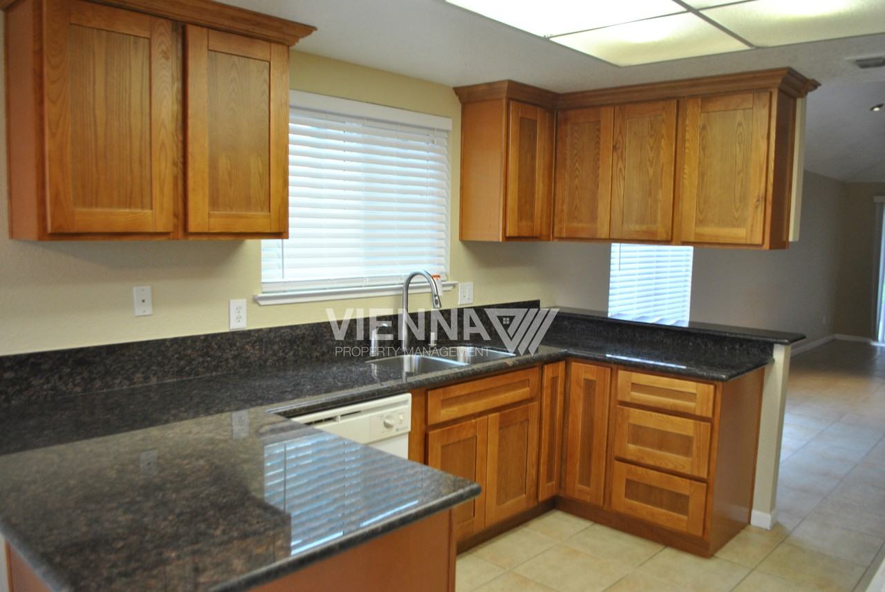 4073 N Country Dr - Photo 6 of 33