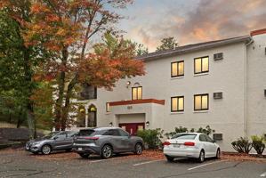 featured image of 120 Fellsview Ter #124