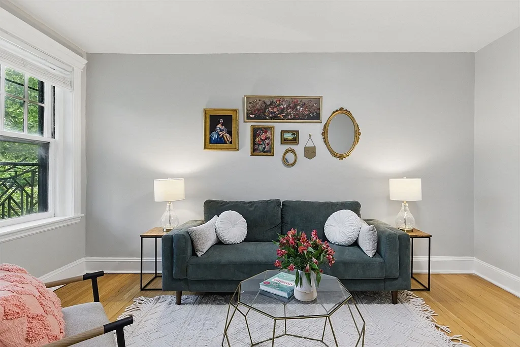 72 Strathmore Rd #10B - Photo 7 of 18