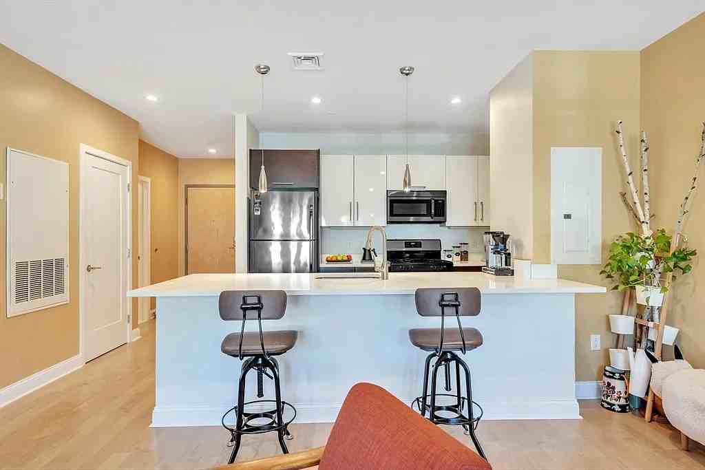 1 Brook Rd #215 - Photo 4 of 16