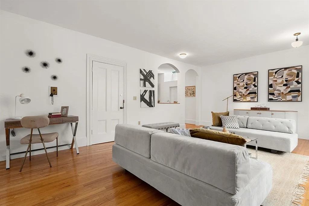 308 Brookline St #3B - Photo 5 of 15