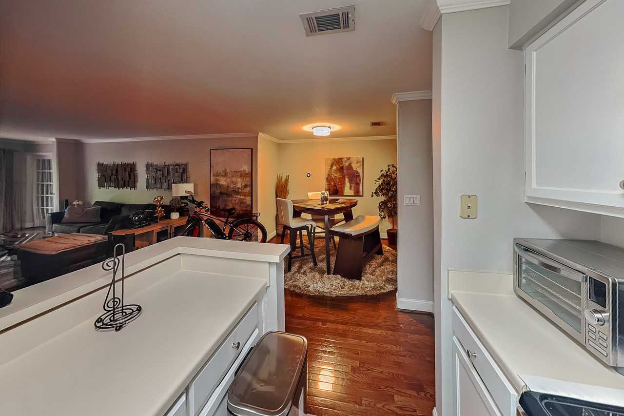 3104 Pine Heights Dr Ne #3104 - Photo 4 of 19