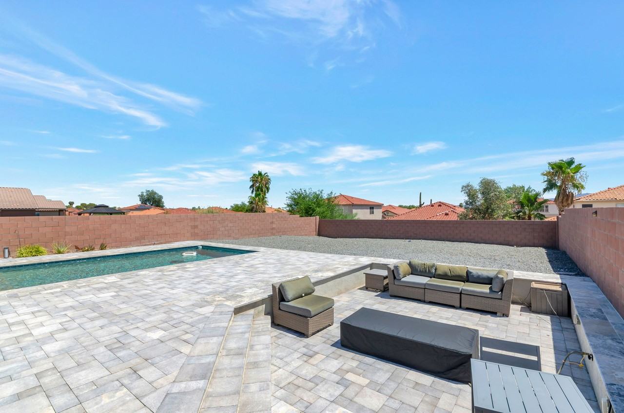 5555 W Tubac Ct - Photo 6 of 25