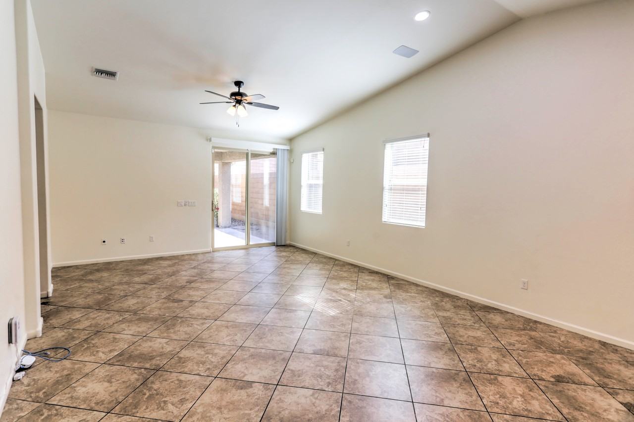 11464 E Dry Wind Dr - Photo 2 of 26