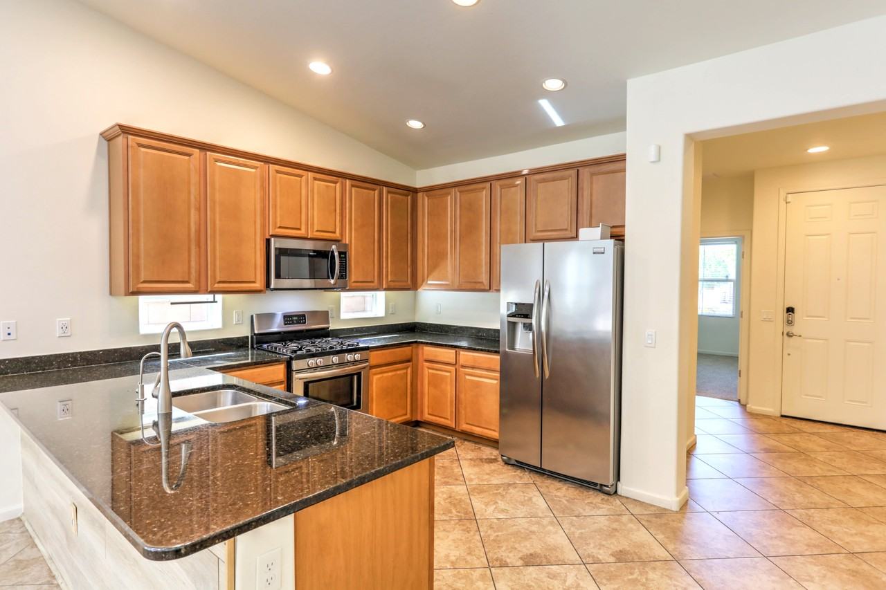 11464 E Dry Wind Dr - Photo 4 of 26