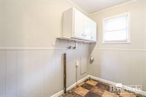 225 E Woodside St - Photo 7 of 17