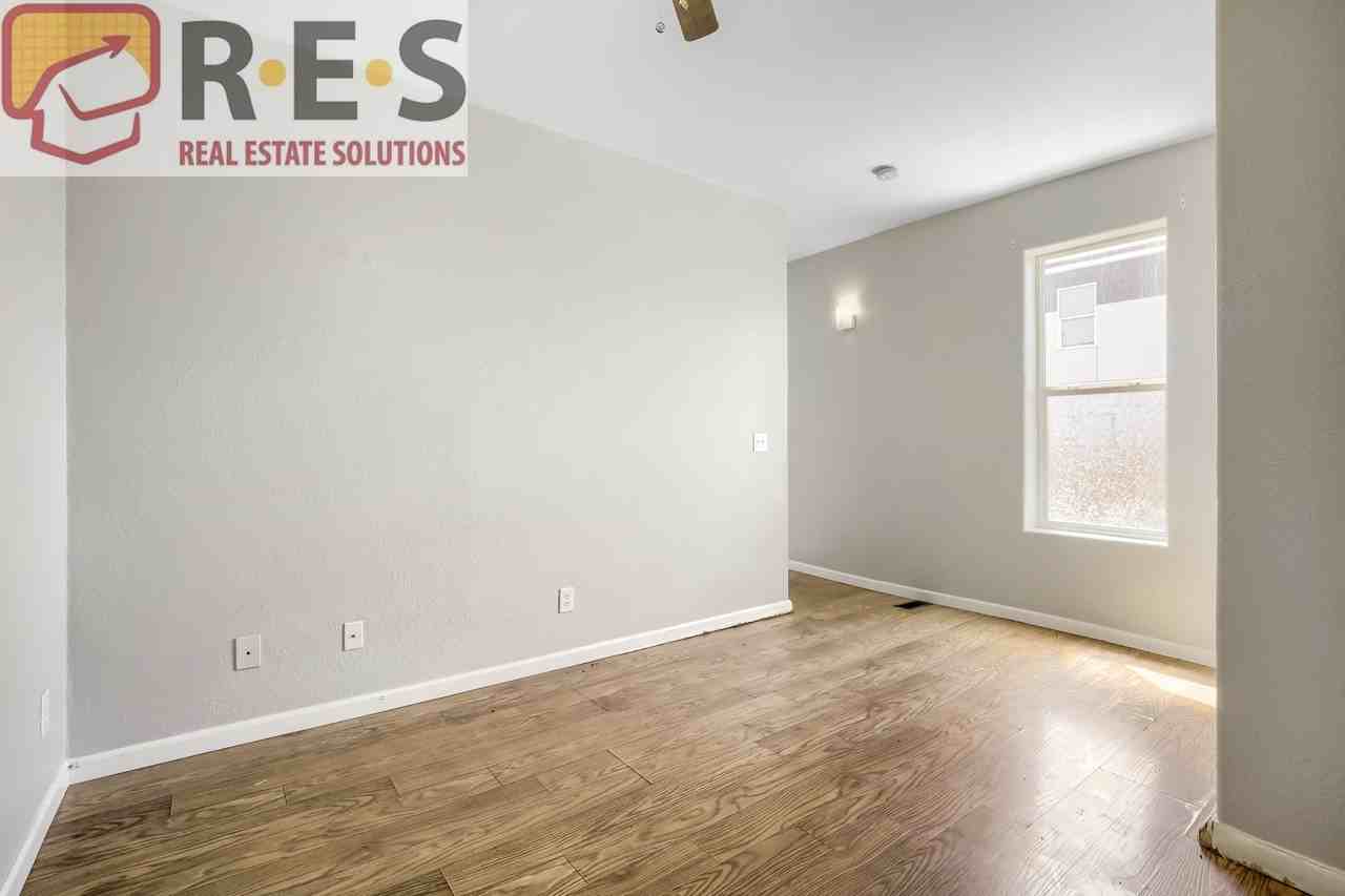 4420 Pennsylvania St - Photo 7 of 11