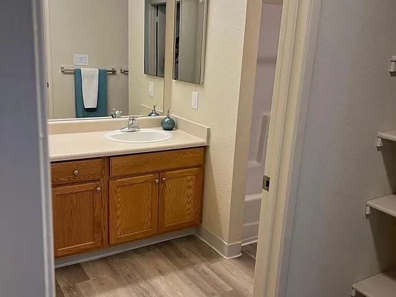 395 Ano Nuevo Ave - Photo 7 of 19