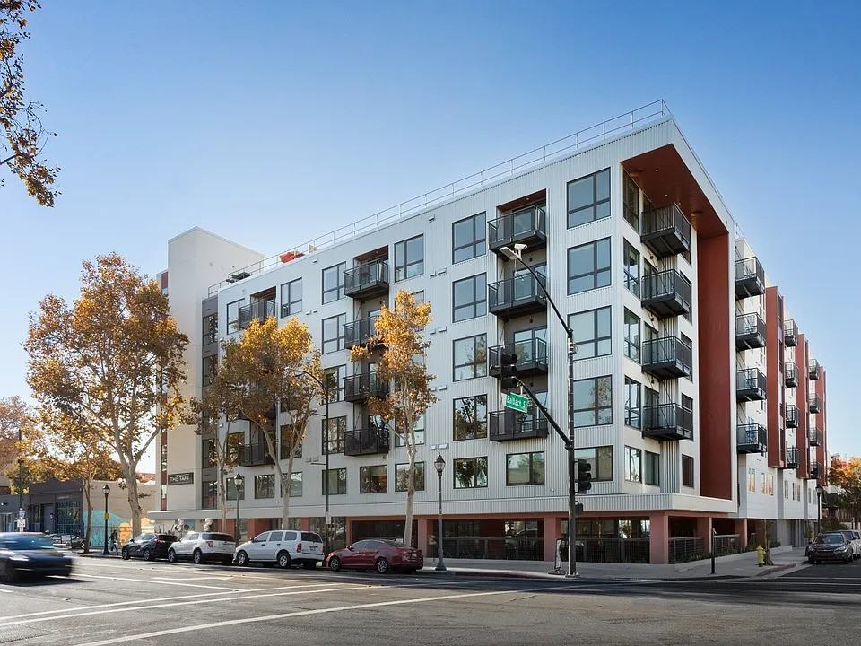 477 S Market St - Photo 6 of 14